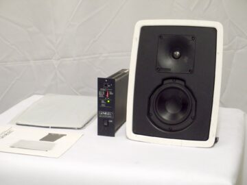 Genelec AIW25 Active In-Wall
