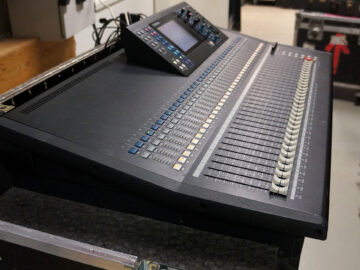 Yamaha LS9-32 Digital Mixer – Gearwise – AV & Stage Equipment