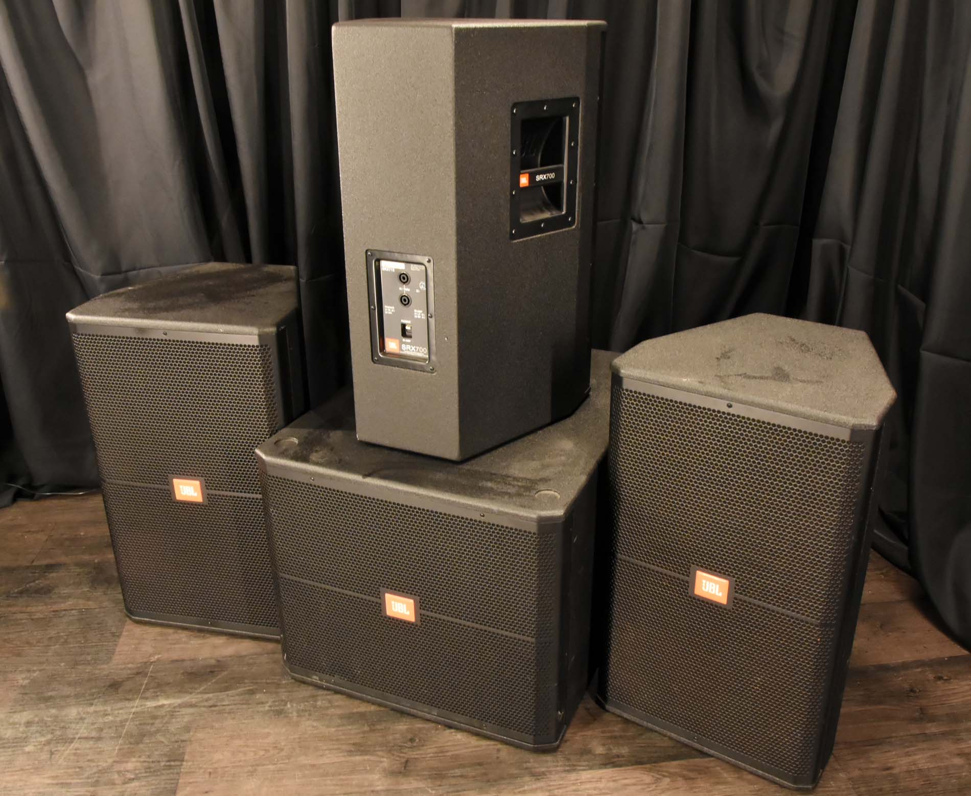 Antologie environmentalist pașaport  JBL SRX715 & SRX718S Speaker package – Gearwise – AV & Stage Equipment