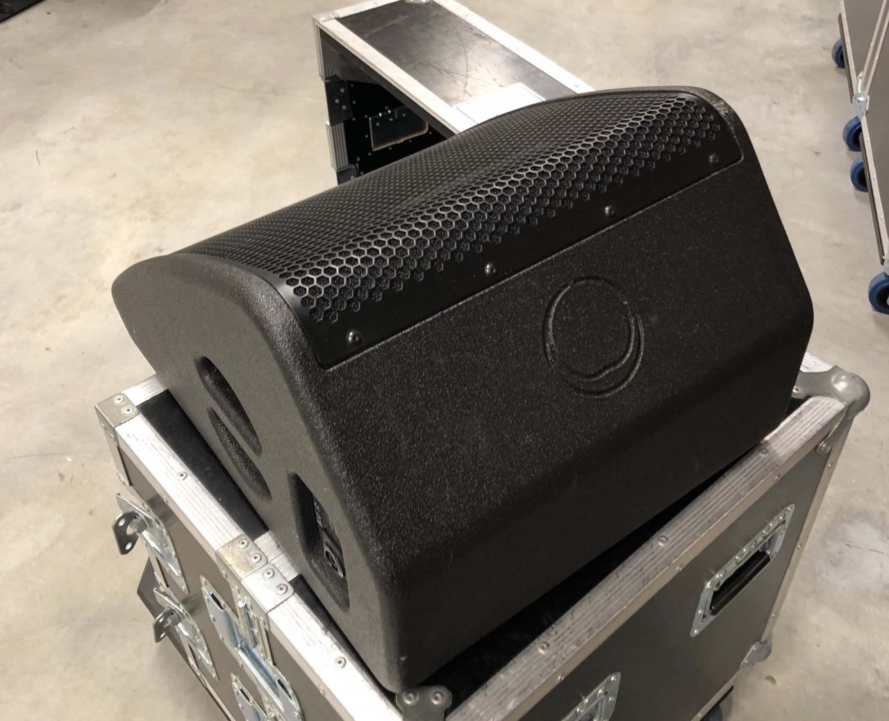 Turbo sound monitors
