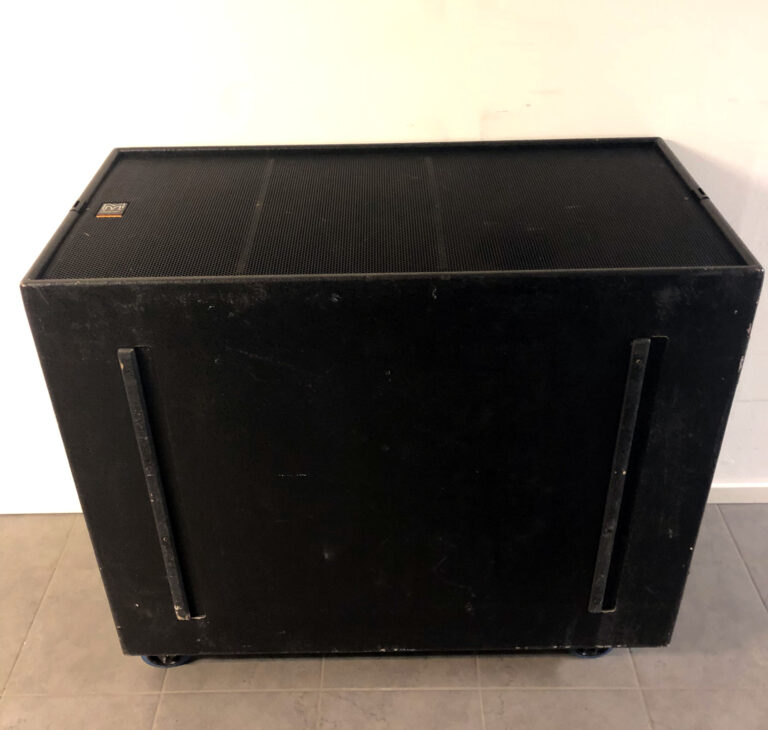 Martin W8LM used