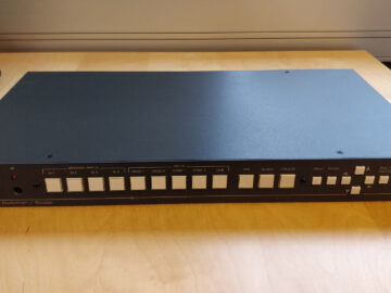 Used Kramer VP-729