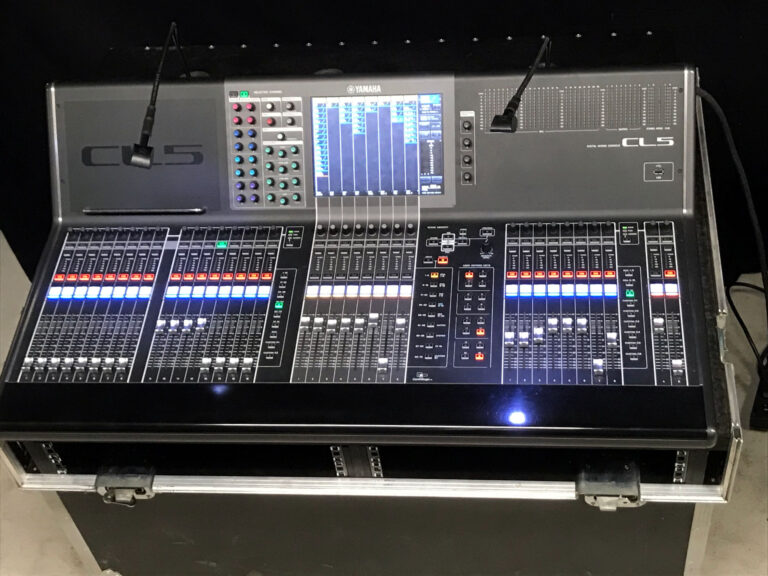 Yamaha CL5 system