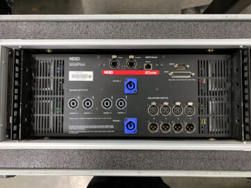 NEXO NXAMP4X4 in rack case