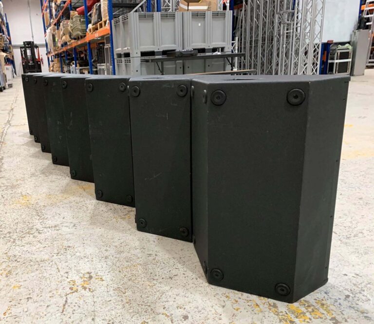 JBL VRX915M