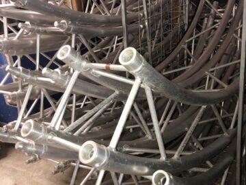 Milos Circle Truss