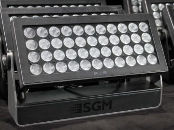 SGM P-5 LED Wash