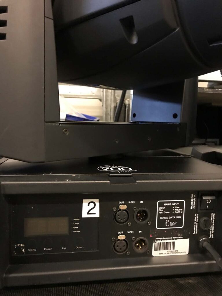 Martin MAC 700 Wash Profile