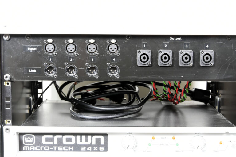 Crown Macro-Tech 24x6