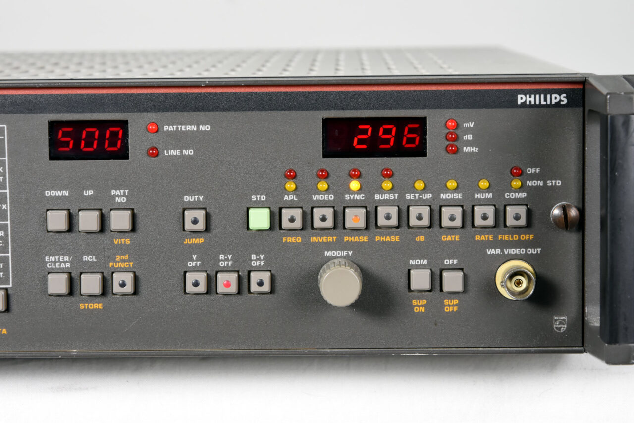Philips PM5640 Video test signal generator Gearwise AV & Stage Equipment
