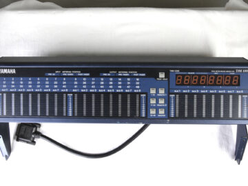 Yamaha MB1000 Peak Meter Bridge