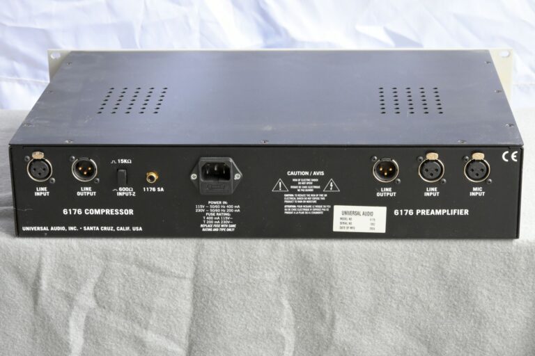 Universal Audio 6176 Preamplifier