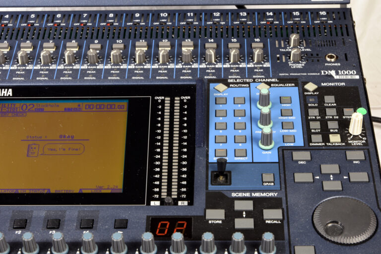 Yamaha DM1000 with meter bridge