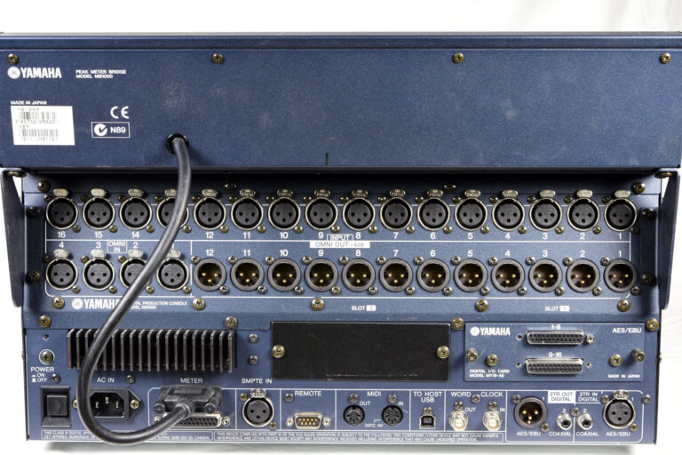 Yamaha DM1000 with meter bridge