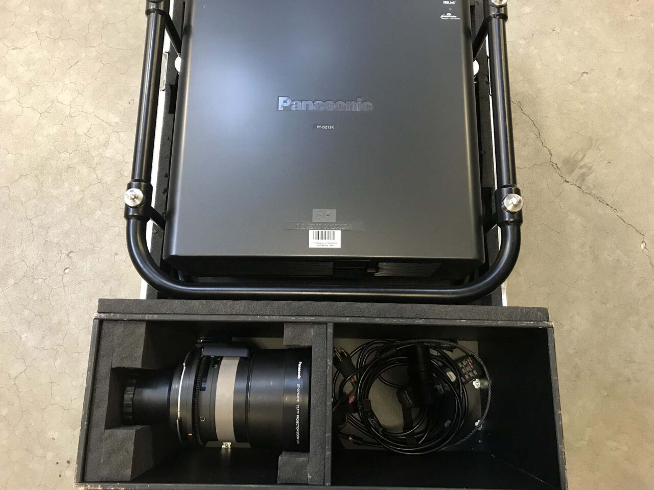 Panasonic DZ13K w/ ET-D75LE10 – Buy from Gearwise – Used AV & Stage