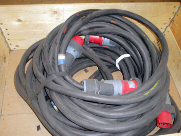 Titanex 125A 3P CEE 25m cable
