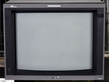 Sony PVM-14L4 14 inch RGB Broadcast Monitor