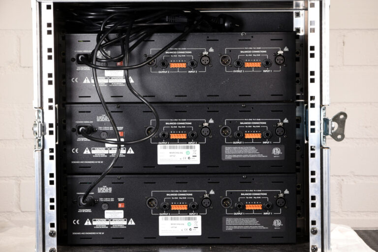 BSS FCS-966 EQ x3 in flight case