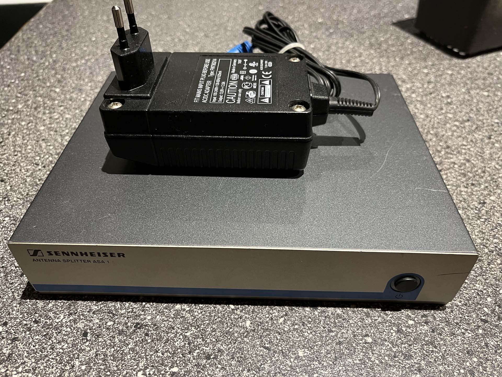 Sennheiser Antenna Splitter ASA 1 Gearwise AV & Stage Equipment
