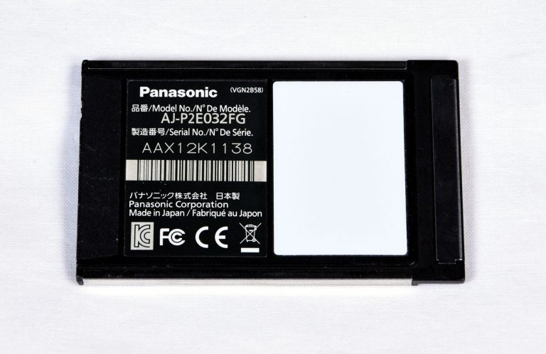 Panasonic 32GB F-Series P2 Card