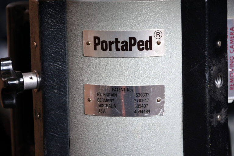 Vinten Tri-Track - PortaPad - Post Head
