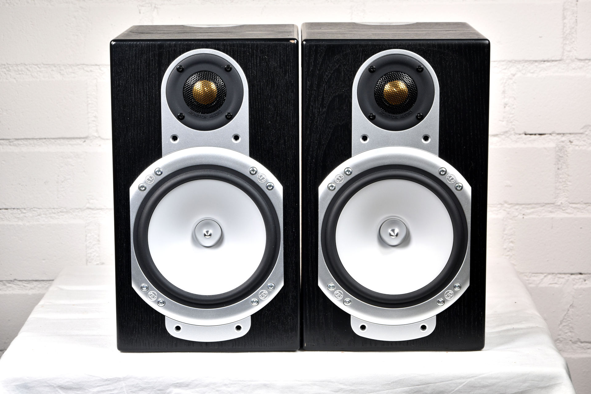 Monitor Audio Silver-RS1 Pair – Gearwise – AV & Stage Equipment
