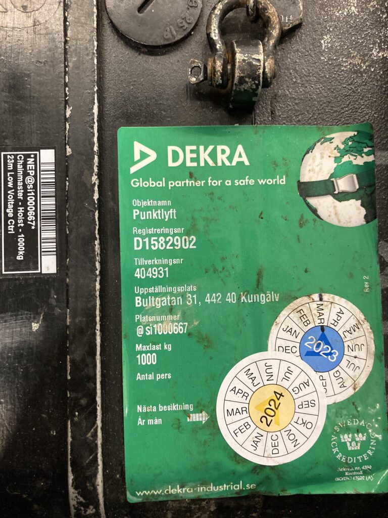 Chainmaster 1000kg BGVD8 23m Gearwise AV & Stage Equipment