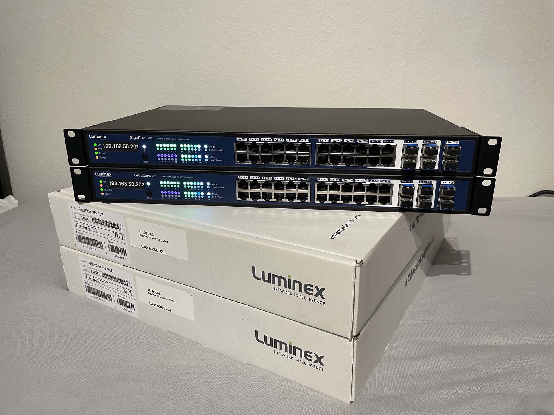 Luminex Gigacore 26i PoE package – Gearwise – AV & Stage Equipment